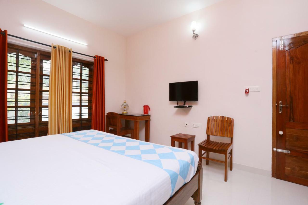 Belhaven Home Stay Thiruvananthapuram Екстериор снимка
